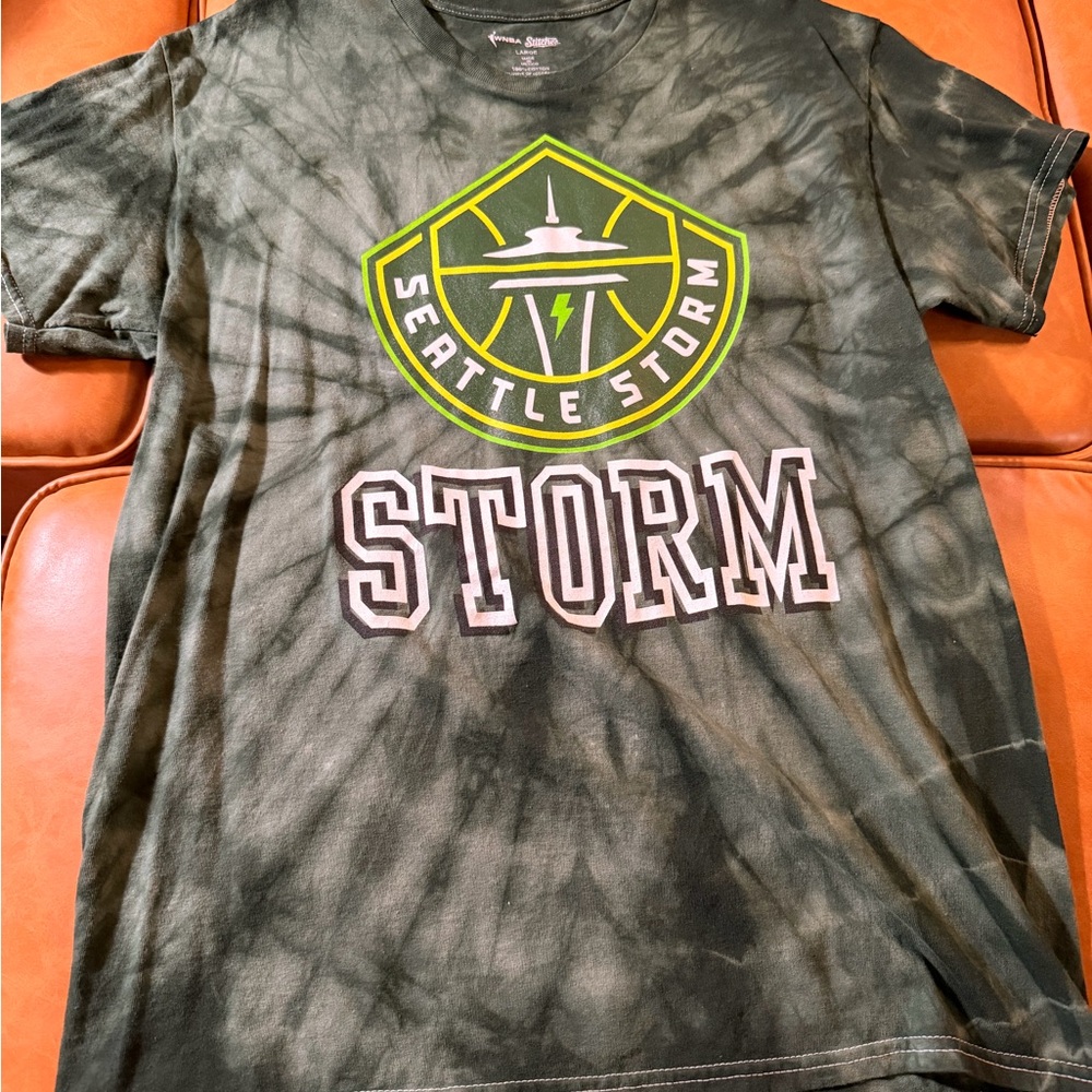 WNBA Seattle Storm Green Toe Dye T-Shirt